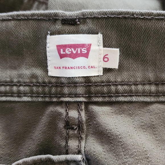 Levis Olive Herringbone Classic Utility Wide Leg Pants Size 6 - Picture 7 of 12